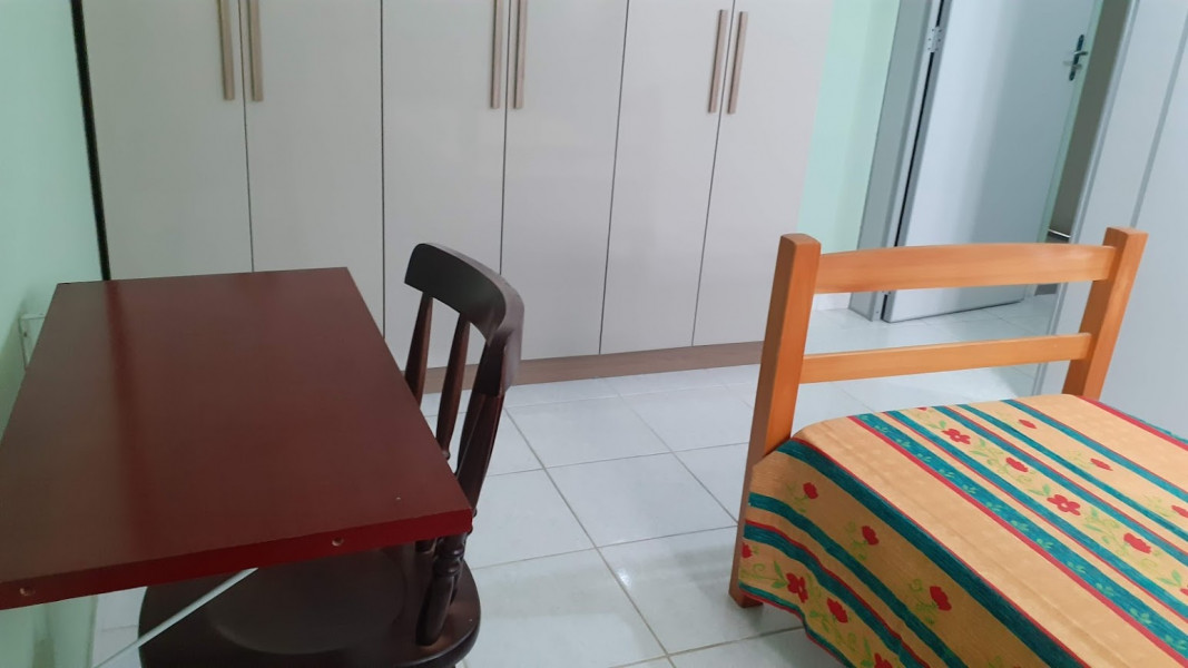 Imagem 2 da galeria do anúncio: Quarto  Individual  somente para rapaz.