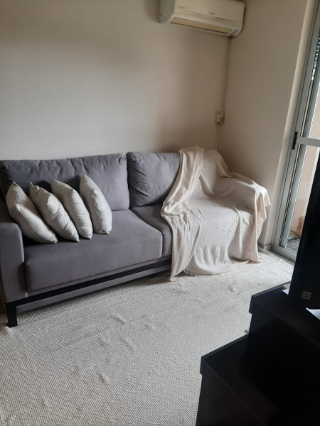 Imagem 8 da galeria do anúncio: Alugo quarto para moça