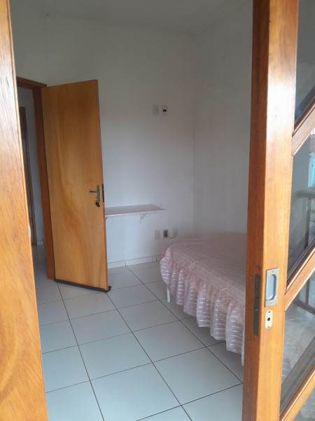 Imagem 3 da galeria do anúncio: Aluga-se quarto em casa mobiliada