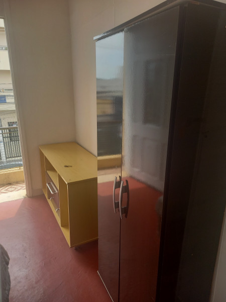 Imagem 4 da galeria do anúncio: QUARTO MOBILIADO C VARANDA