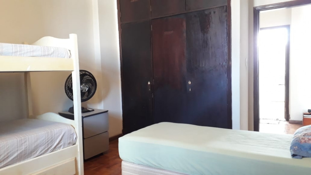 Imagem 2 da galeria do anúncio: Quarto Duplo Grande em Apto no Centro de Campinas