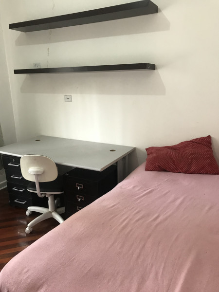 Imagem 2 da galeria do anúncio: CASA FAMILIAR NA VILA MARIANA