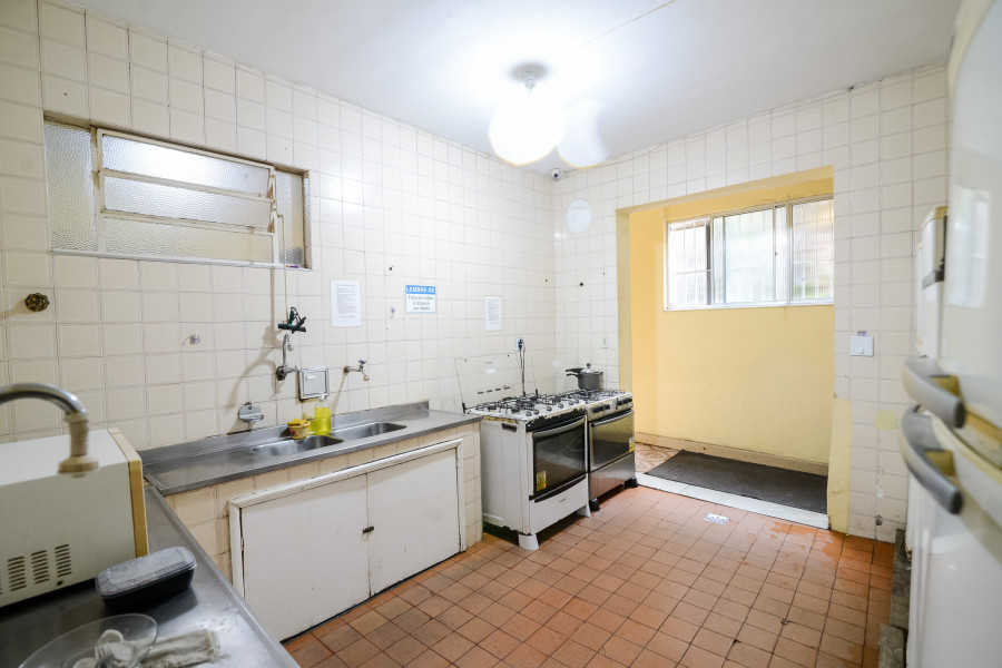 Imagem 4 da galeria do anúncio: alugo quartos