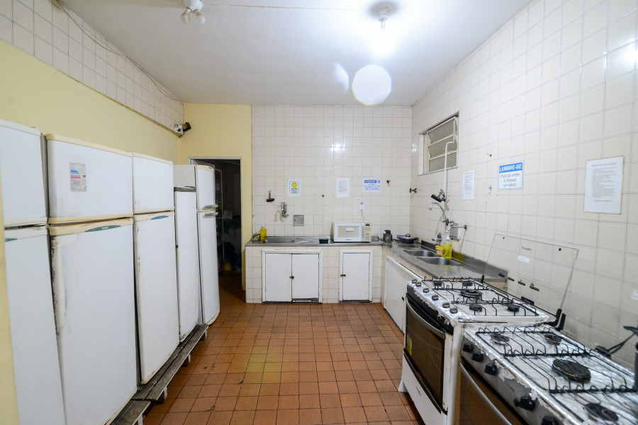 Imagem 5 da galeria do anúncio: alugo quartos