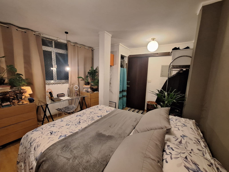 Imagem 7 da galeria do anúncio: SUÍTE ENORME/ Ana Rosa/ Mulher /PORTA ENTRADA INDEPENDENTE