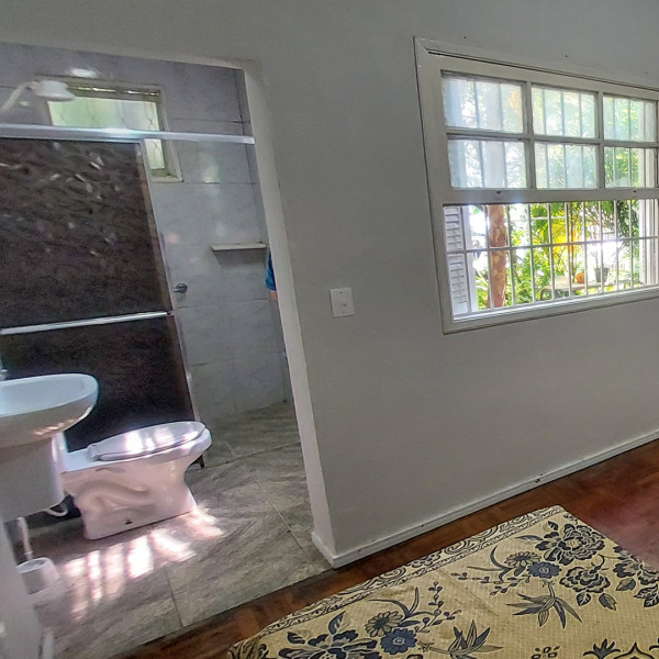 Imagem 4 da galeria do anúncio: Quarto individual no Metrô Largo 13 de Maio