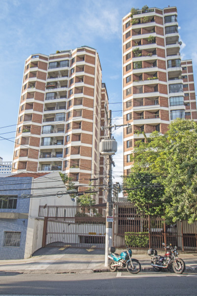 Imagem 13 da galeria do anúncio: Ap da Luluzinha - So para moças