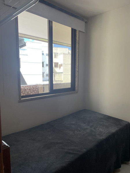 Imagem 6 da galeria do anúncio: ALUGO QUARTO PARA MULHERES TRABALHE FORA