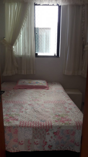 Imagem 1 da galeria do anúncio: Excelente Quarto Individual Mobiliado em Apartamento