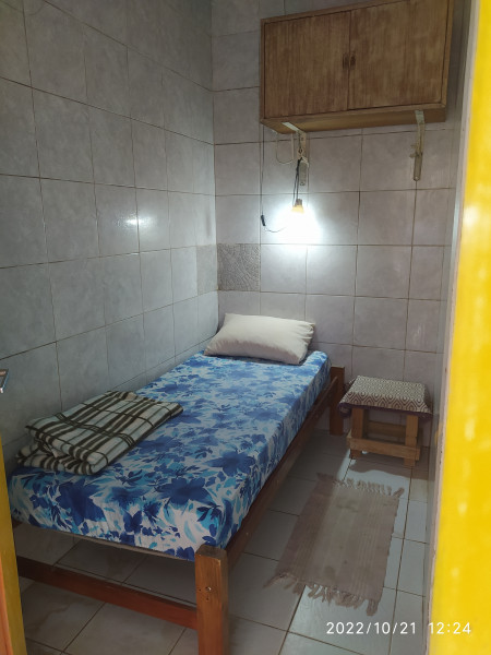 Imagem 4 da galeria do anúncio: SUÍTE COM COZINHA COMPARTILHADA EM CASA SOBRADO