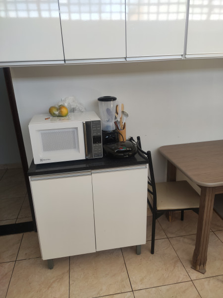 Imagem 2 da galeria do anúncio: Contas inclusas - república feminina