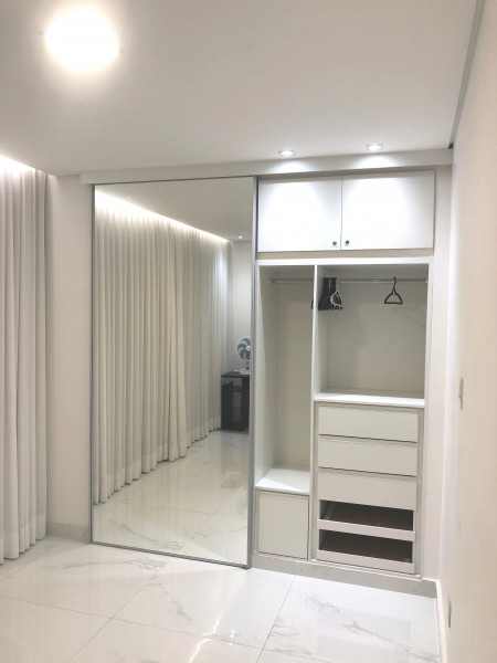 Imagem 3 da galeria do anúncio: Quarto individual amplo do lado da Savassi e da Fumec