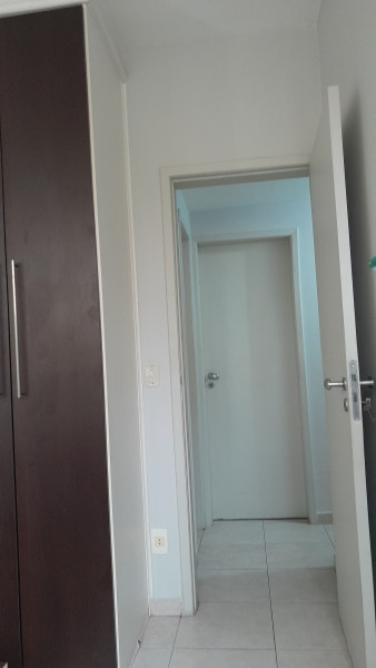 Imagem 17 da galeria do anúncio: Alugo Qt Semi Mobiliado Apt. Praia do Canto