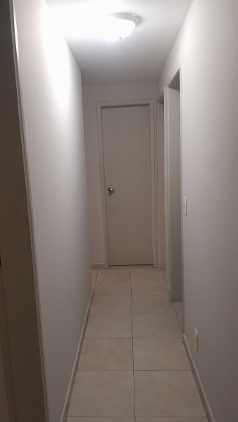 Imagem 14 da galeria do anúncio: Alugo Qt Semi Mobiliado Apt. Praia do Canto