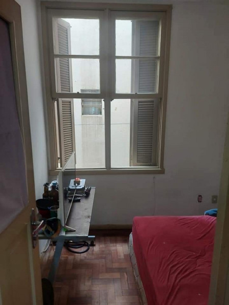 Imagem 1 da galeria do anúncio: Quarto pequeno para alugar