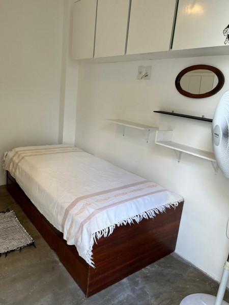 Imagem 2 da galeria do anúncio: Edícula - Quarto mobiliado - Chácara Santo Antônio