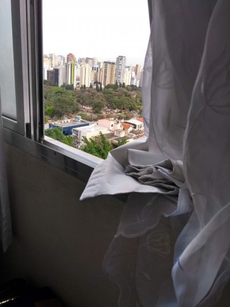 Imagem 2 da galeria do anúncio: procuro jovem, estudante qto com  banheiro. bairro Pinheiros