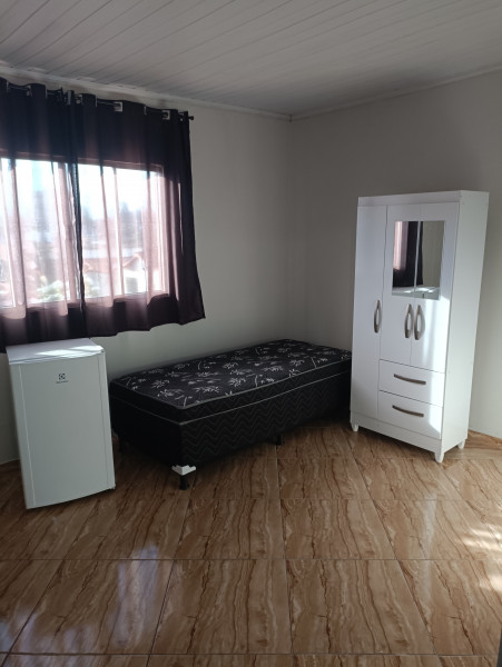 Imagem 7 da galeria do anúncio: alugo quarto individual para rapazes