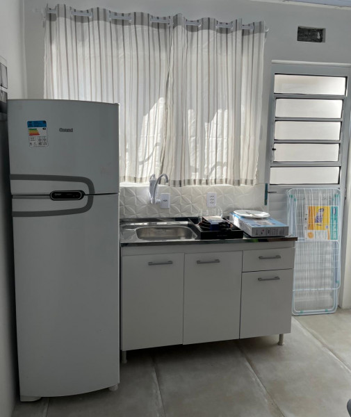 Imagem 1 da galeria do anúncio: Perto de Tudo - Kitinete Victor Konder - Mobiliada