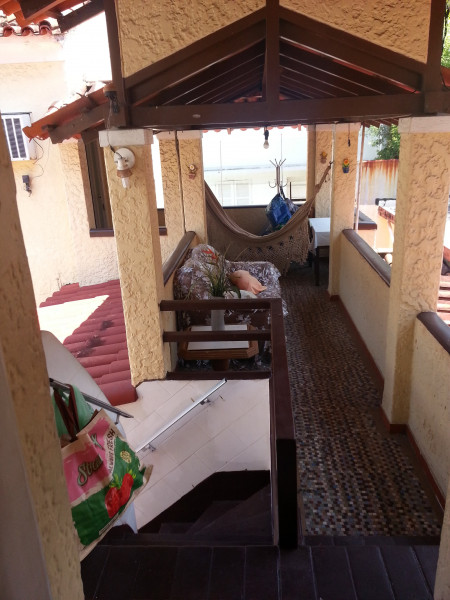 Imagem 13 da galeria do anúncio: Alugo quarto 30 m individual em casa na Tijuca proximo metro