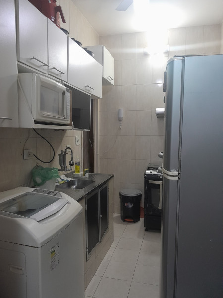 Imagem 10 da galeria do anúncio: Alugo vagas em apartamento só para moças.