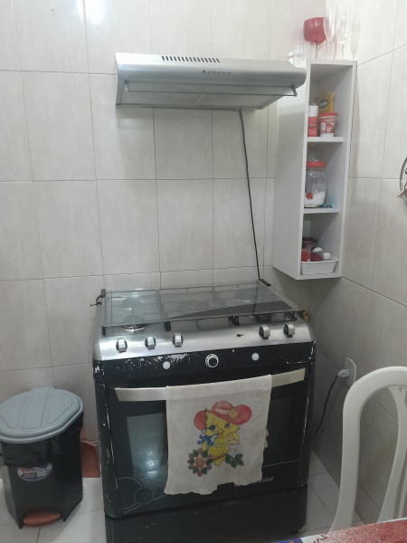 Imagem 7 da galeria do anúncio: Alugo vagas em apartamento só para moças.