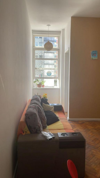 Imagem 4 da galeria do anúncio: Quarto limpo seguro e confortável. Com Deus no comando.