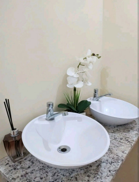 Imagem 13 da galeria do anúncio: LINDO QUARTO DUPLO COMPARTILHADO - MASCULINO EM SANTOS