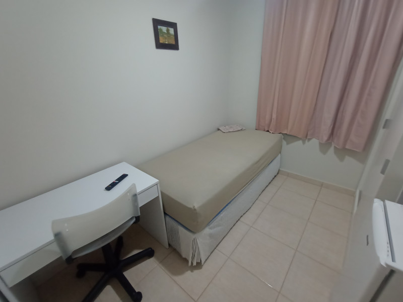 Imagem 2 da galeria do anúncio: Quarto mobiliado