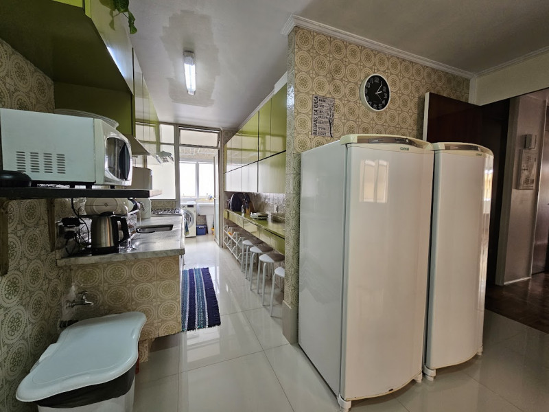 Imagem 7 da galeria do anúncio: QUARTO AMPLO EM AP AO LADO DA AV. PAULISTA (TUDO INCLUSO)