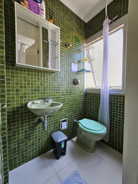 Imagem 9 da galeria do anúncio: QUARTO AMPLO EM AP AO LADO DA AV. PAULISTA (TUDO INCLUSO)