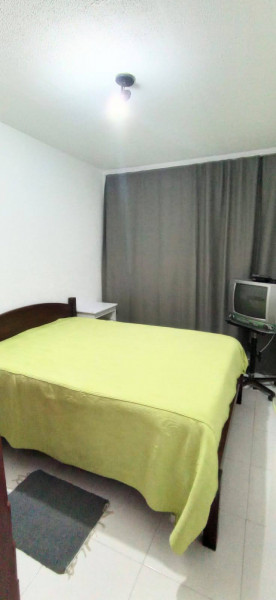 Imagem 2 da galeria do anúncio: Alugo Quarto Mobiliado Zona Sul Santander Autodromo IBC Dur