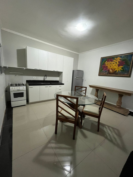 Imagem 7 da galeria do anúncio: Suíte mobiliada em Perdizes. Incluso Água/Luz/IPTU