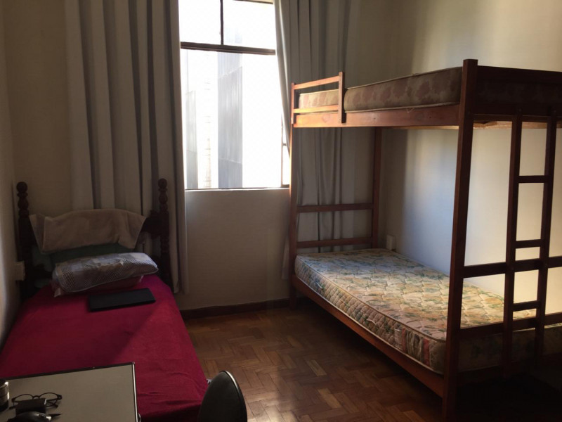 Imagem 5 da galeria do anúncio: VAGA COMPARTILHADA EM REPUBLICA MASCULINA - CENTRO SUL