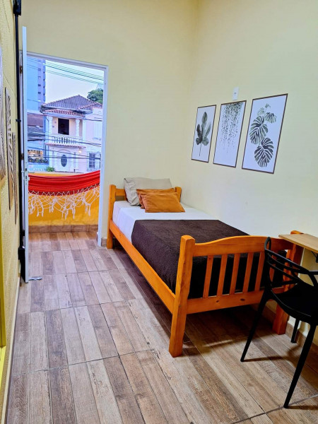 Imagem 15 da galeria do anúncio: QUARTO INDIVIDUAL  CONTAS INCLUSAS - MASCULINO - SANTOS /SP