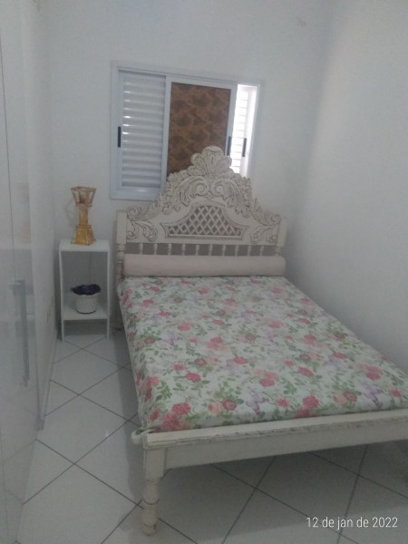 Imagem 2 da galeria do anúncio: SUITE  com Varanda