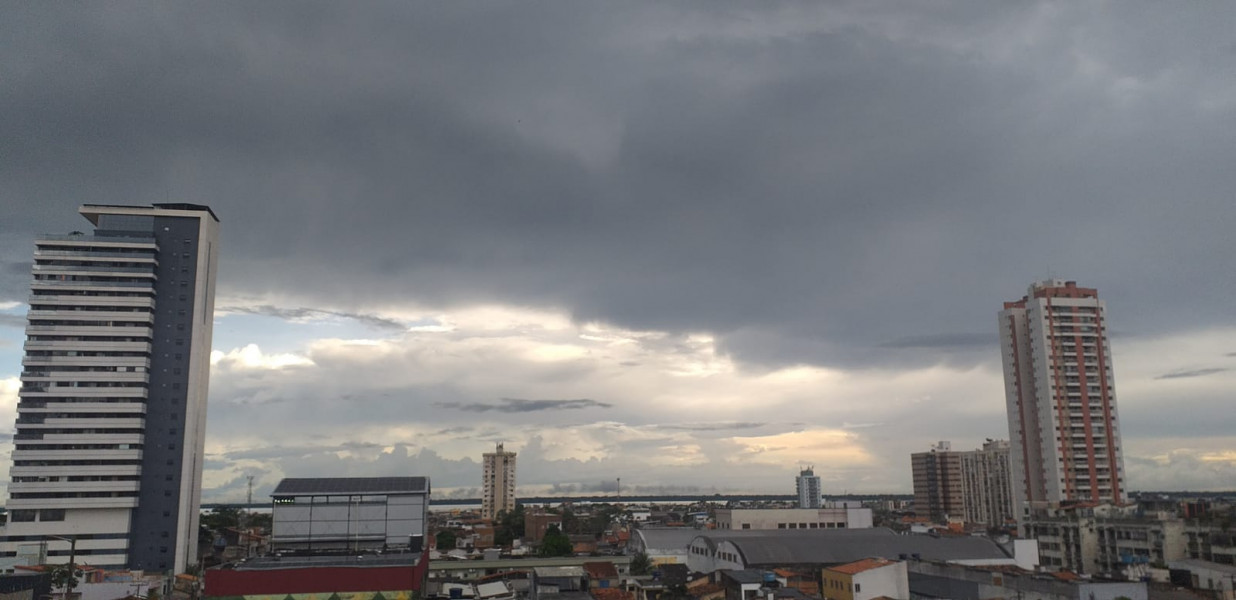 Imagem 7 da galeria do anúncio: Quarto mobiliado em apartamento próximo à P. Batista Campos