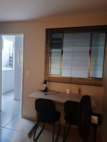 Imagem 3 da galeria do anúncio: Casa ceci: quarto 6