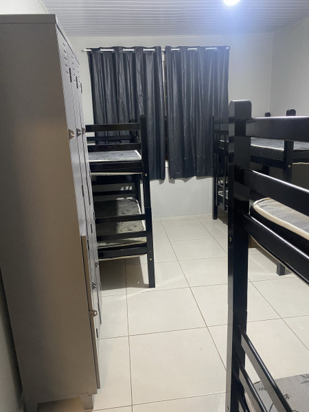 Imagem 2 da galeria do anúncio: Quarto Compartilhado Metro Ana Rosa