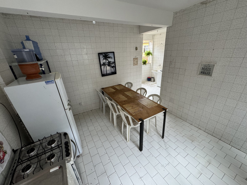 Imagem 4 da galeria do anúncio: Quarto em ap  no Largo da Dinha