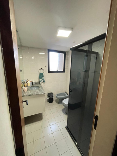 Imagem 2 da galeria do anúncio: Suite em Alphaville SP