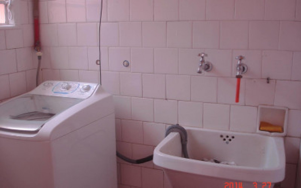 Imagem 11 da galeria do anúncio: Suíte Individual 500 metros do Metrô Linha Verde