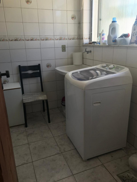 Imagem 13 da galeria do anúncio: Quartos e ou Suite no Bairro Cidade Nova