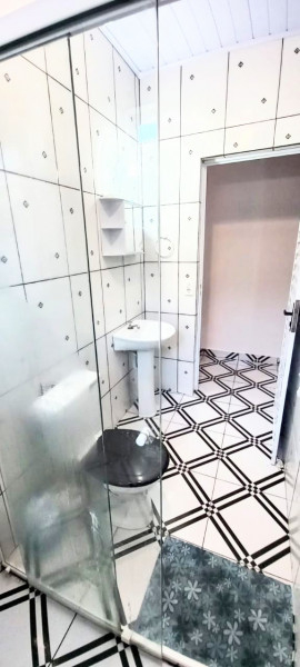 Imagem 7 da galeria do anúncio: ALUGO CASA  UBATUBA TEMPORADA Praia  Pereque-mirim 5 pessoas