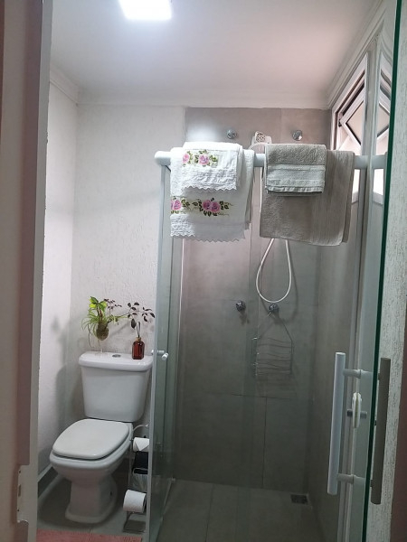 Imagem 6 da galeria do anúncio: SUÍTE MOBILIADA Jd. Moacyr Arruda