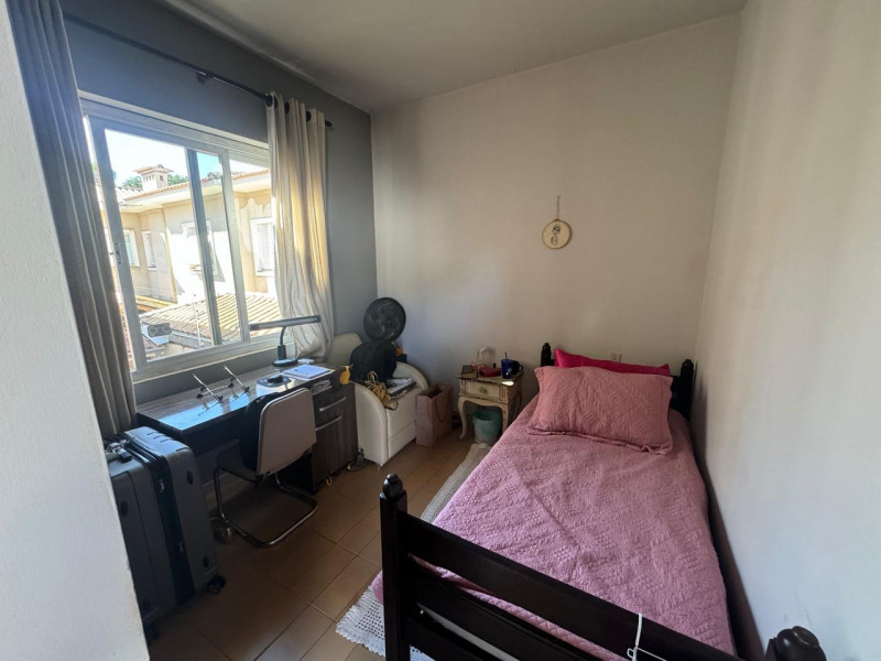 Imagem 2 da galeria do anúncio: Quarto para moças