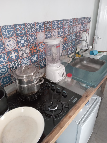 Imagem 7 da galeria do anúncio: Quarto Compartilhado . Corredor da Vitória