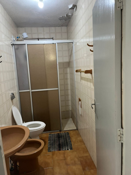 Imagem 10 da galeria do anúncio: Alugo quarto mobiliado no centro de Joinville