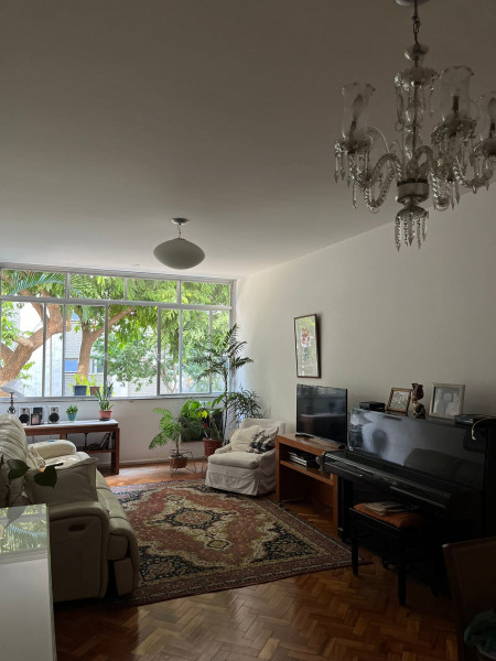 Imagem 10 da galeria do anúncio: quarto amplo no coração de ipanema