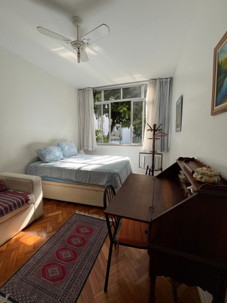 Imagem 8 da galeria do anúncio: quarto amplo no coração de ipanema